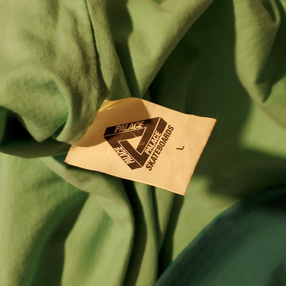 Palace Reverso Tee. Size Large. Color Green. - Picture 6 of 8
